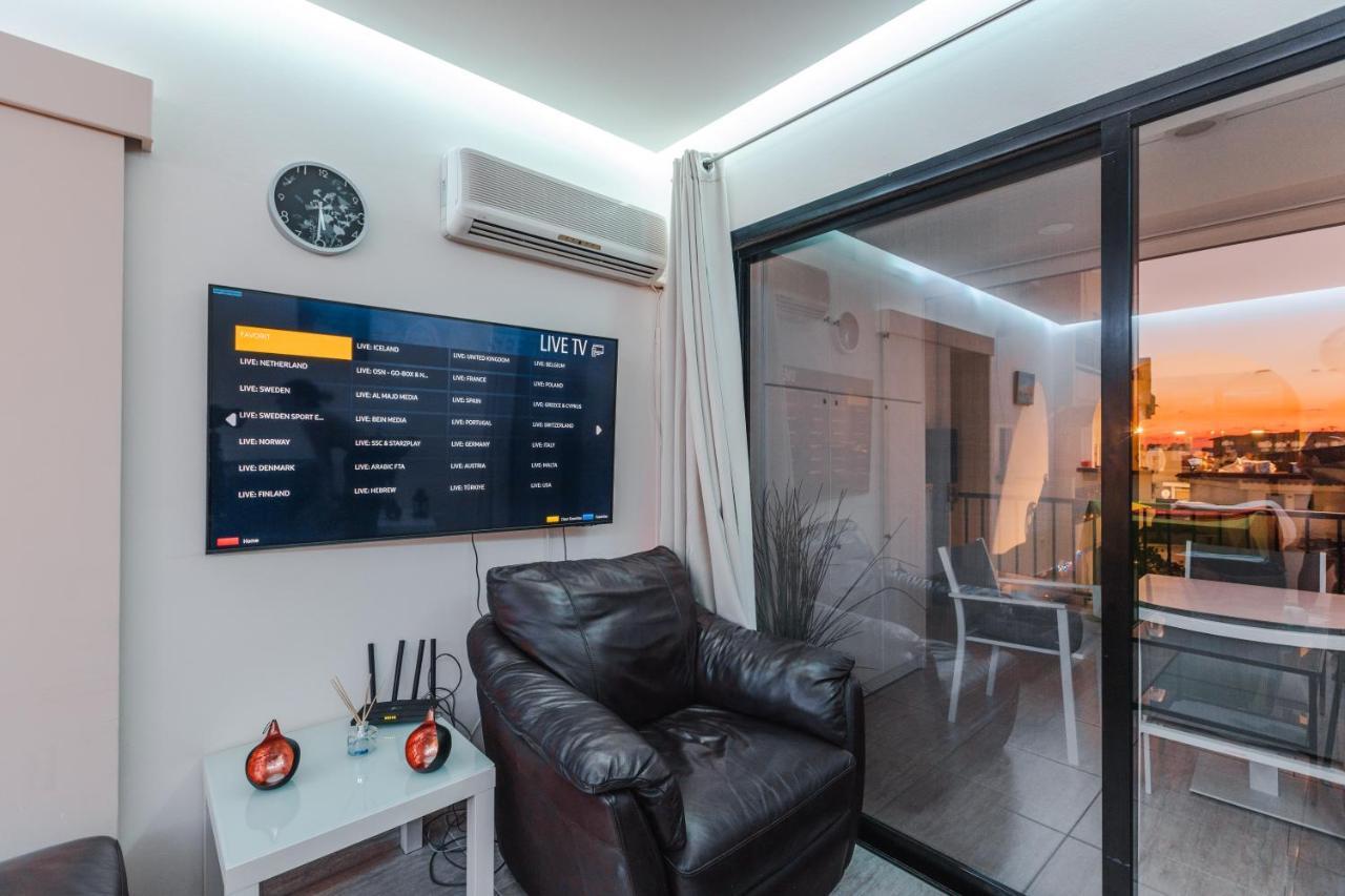 Alexis - Modern 2-bedroom With Swimming Pool Pafos
