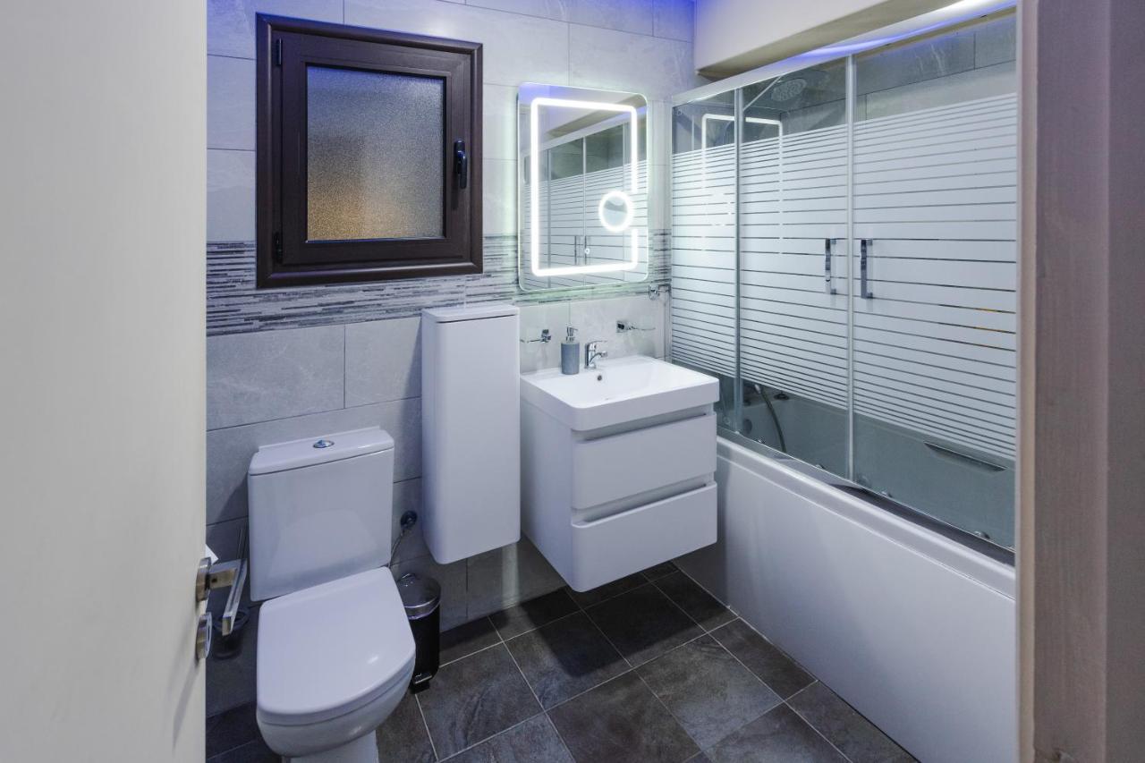 Alexis - Modern 2-bedroom With Swimming Pool Paphos