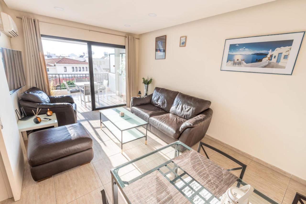 Apartment Alexis - Modern 2-bedroom With Swimming Pool Paphos